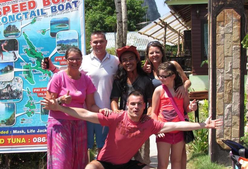 Resort Pp Red Tuna Hut 16