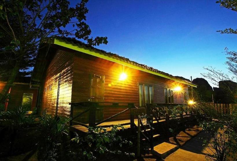 Resort Pp Red Tuna Hut 6