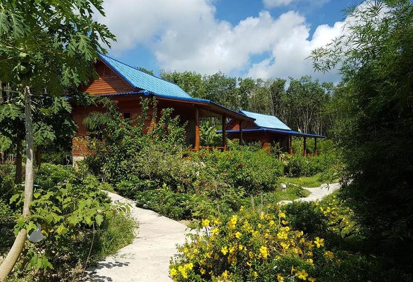 Esmeralda View Resort 3