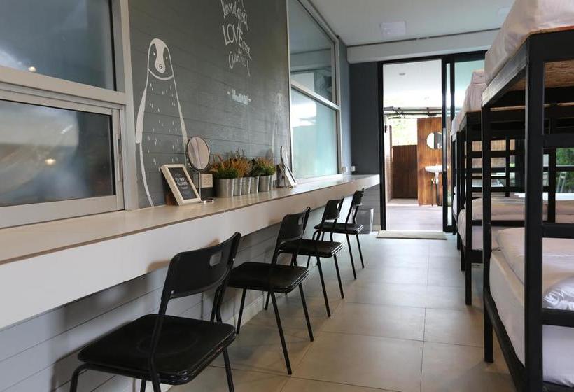 Sleeping Well Hostel Chiangkhong 14