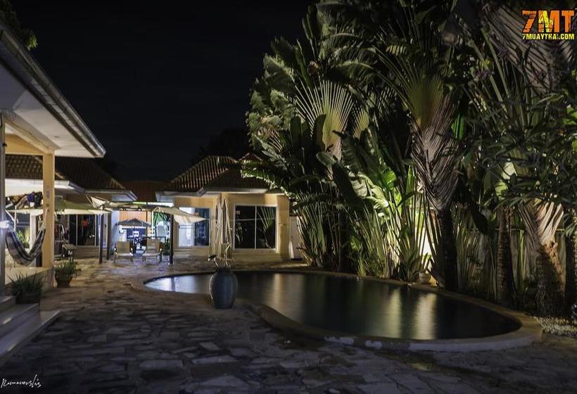 Vii Muay Thai Gym & Beach Resort 1