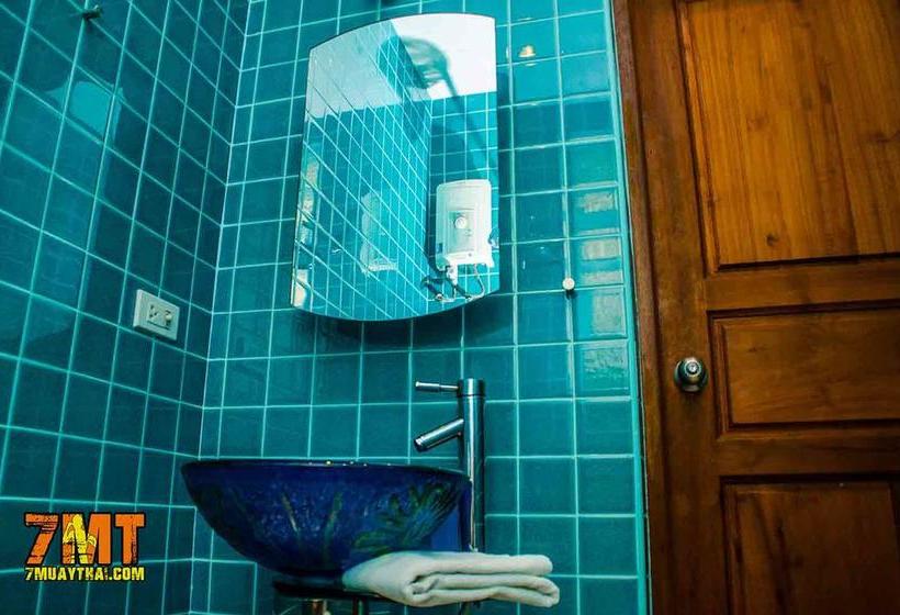 Vii Muay Thai Gym & Beach Resort 19