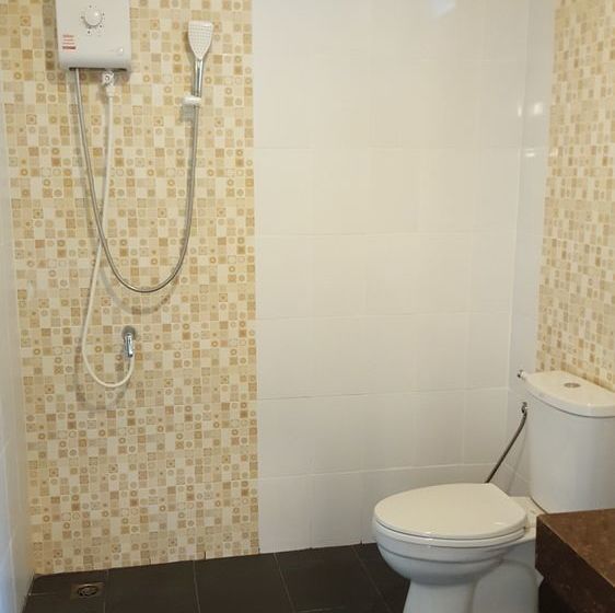 Hotel Juntima Place At Amphawa 15