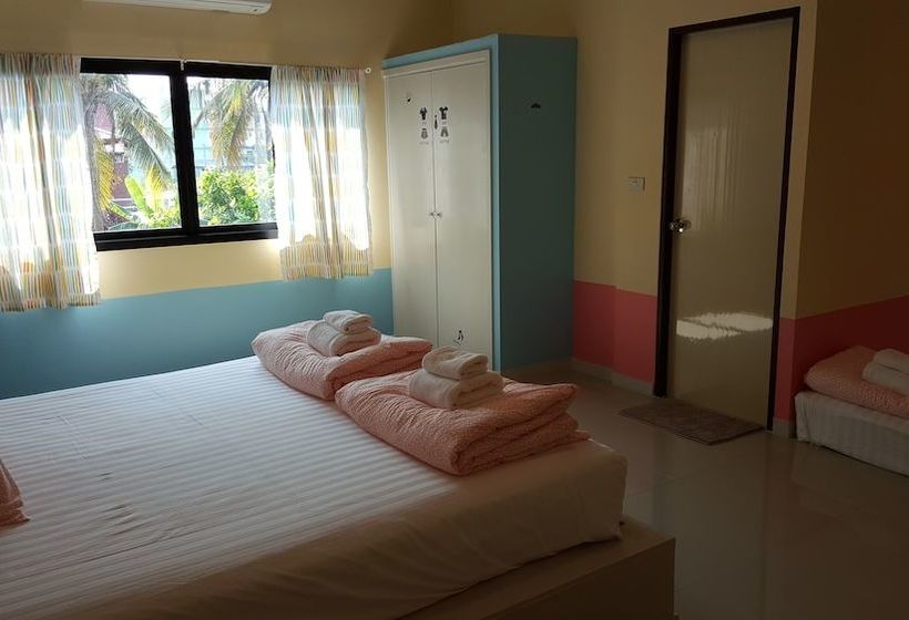 Hotel Juntima Place At Amphawa 16