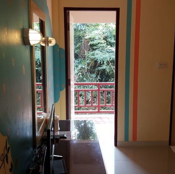 Hotel Juntima Place At Amphawa 19