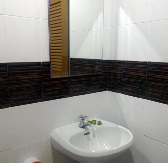 Hostel Baan Benjathip 7