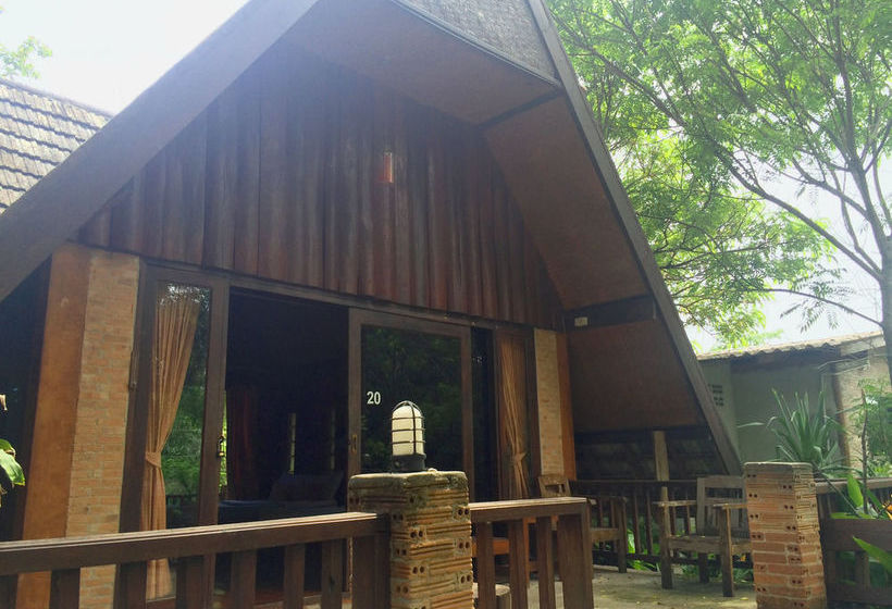 Ruen Namyen Resort 17