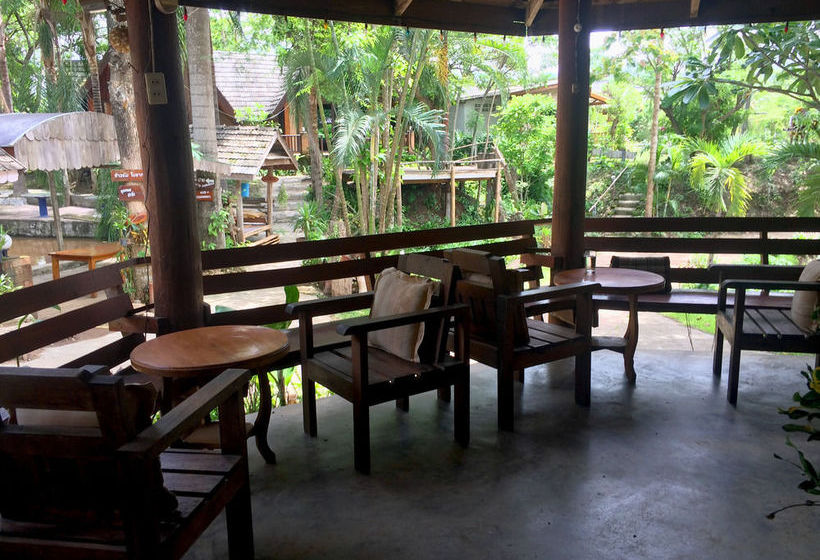 Ruen Namyen Resort 20