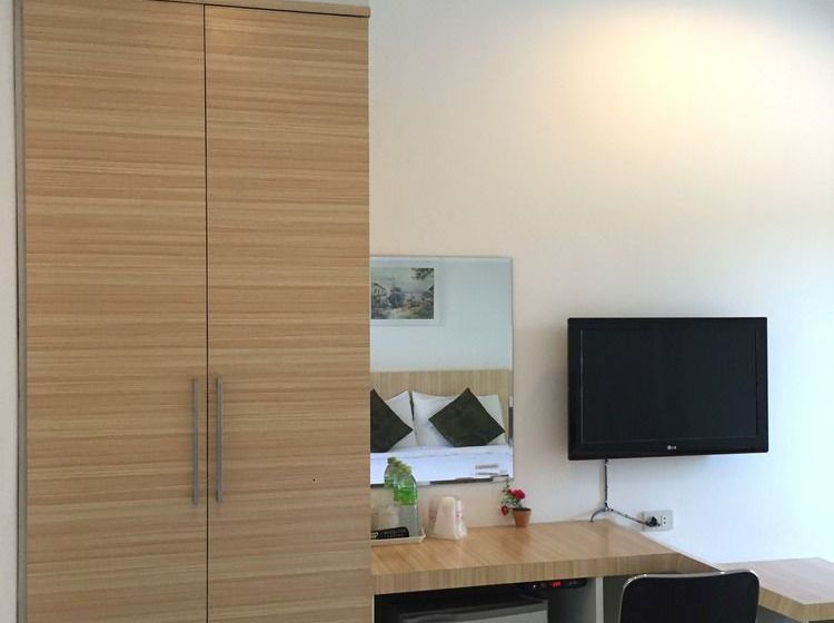 Young Coconut Garden Home Resort 20