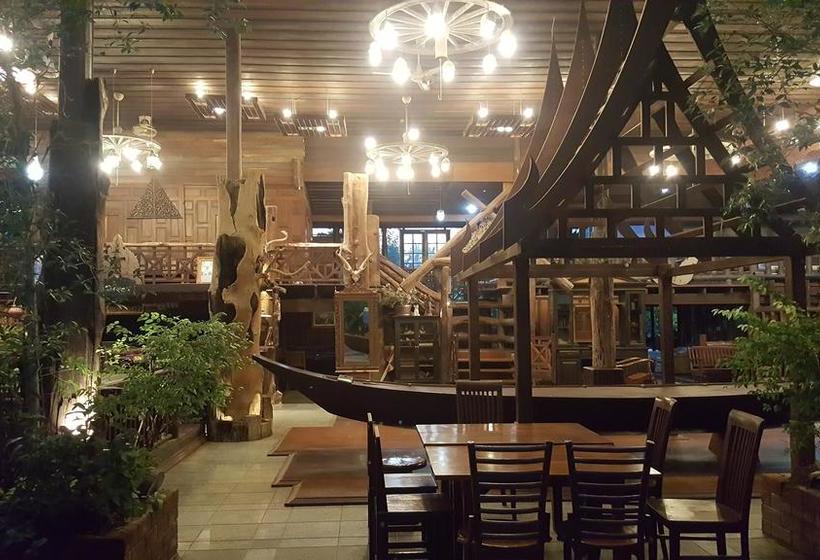 Resort Ruean Mai Chai Khlong Samut Songkhram