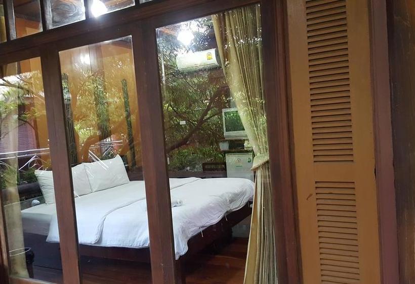 Resort Ruean Mai Chai Khlong 3