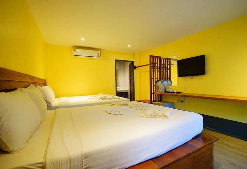 Hotel Apple Beachfront Resort 12