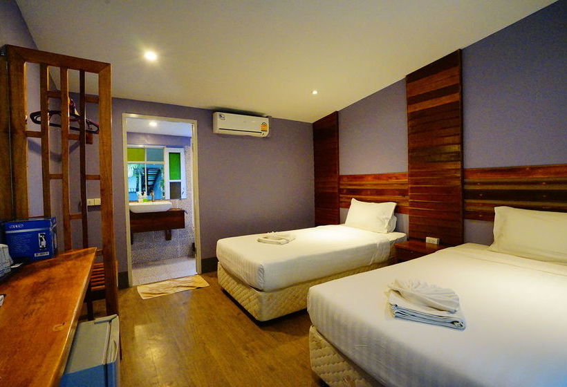 Hotel Apple Beachfront Resort 8