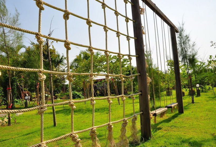 Hotel Baanimmsook Resort Chao Lao Beach Chanthaburi