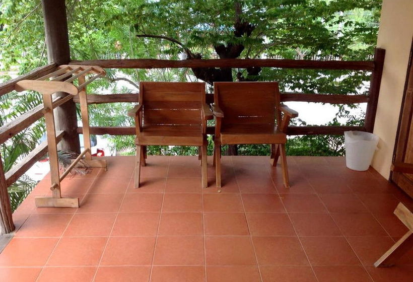 Hotel Baan Pun Sook 4