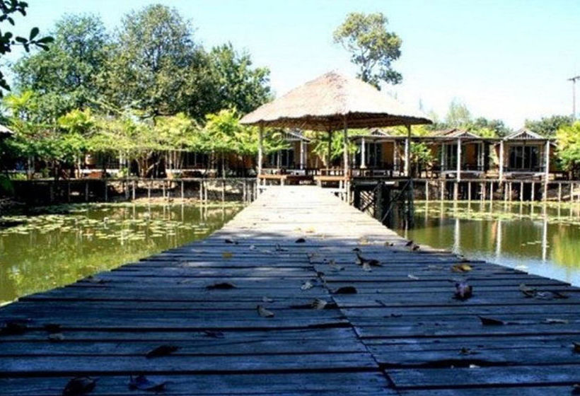 Hotel Sangaroon Bungalow 11