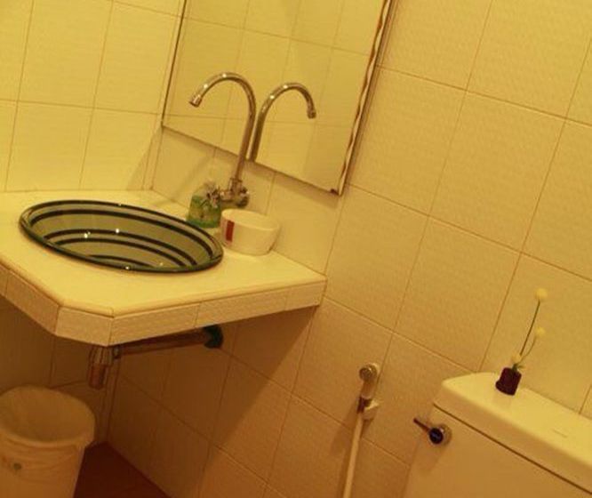 Hotel Baan Suan Phidchamika 11