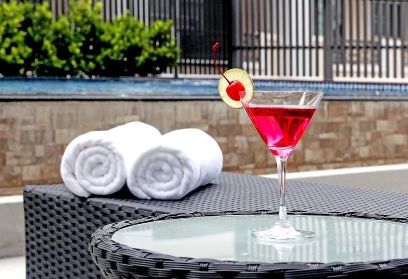 Hotel D Varee Diva Central 11