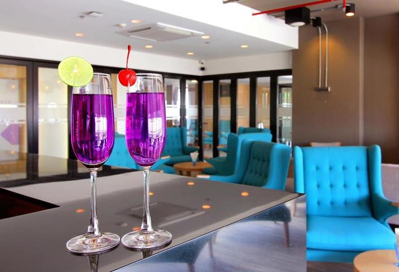 Hotel D Varee Diva Central 18