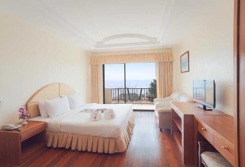 New Travel Beach Hotel & Resort 18