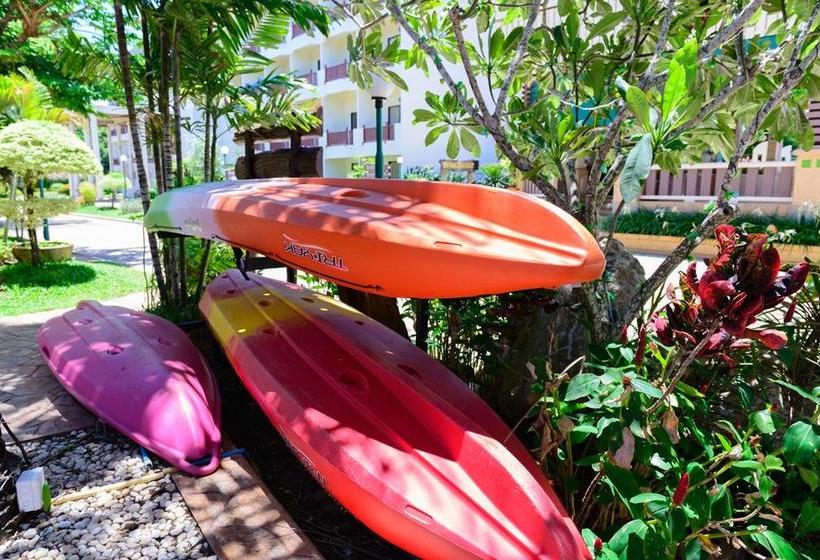 New Travel Beach Hotel & Resort 8