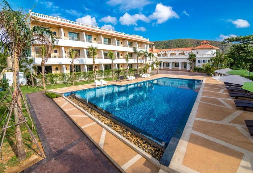 Villa Blanca Hotel & Restaurant 1