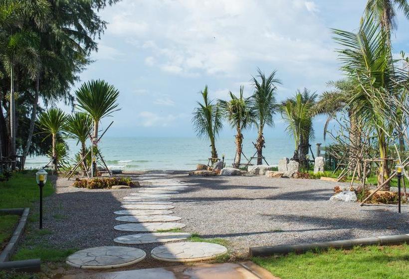 Villa Blanca Hotel & Restaurant 2