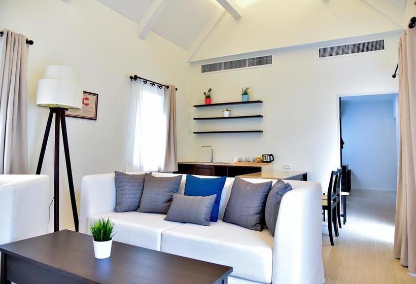 Peggy S Cove Resort 19