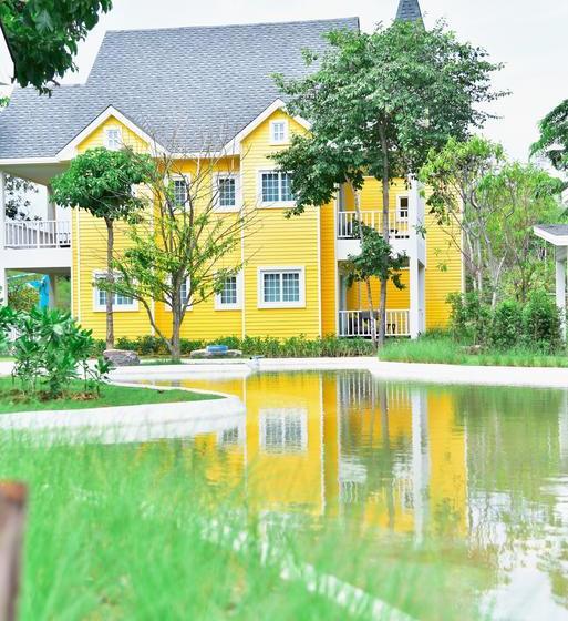 Peggy S Cove Resort 5