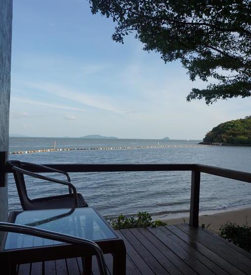 Seashell Village Resort 11