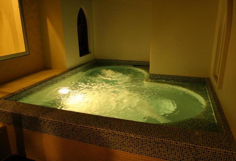 Seashell Village Resort 9