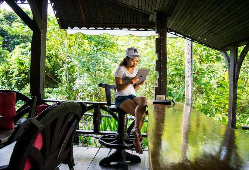 Khao Sok Royal Cliff Resort & Spa 12