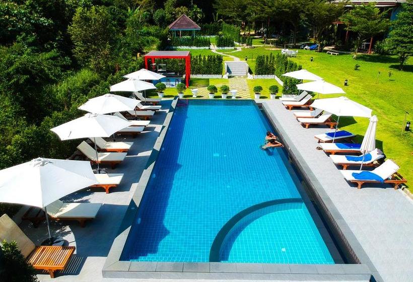 Khao Sok Royal Cliff Resort & Spa 16