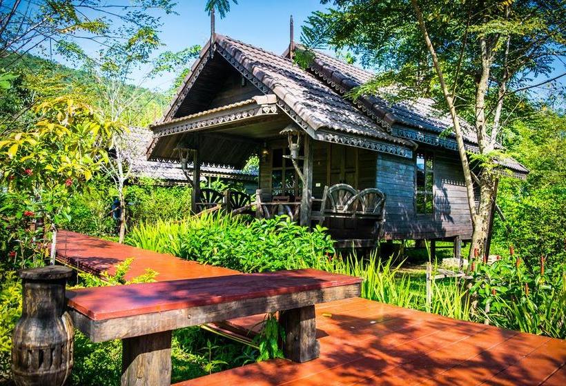 Khao Sok Royal Cliff Resort & Spa 8