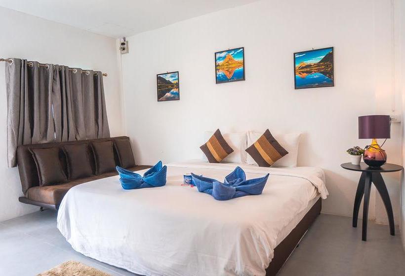 Albergue The Pink Homes