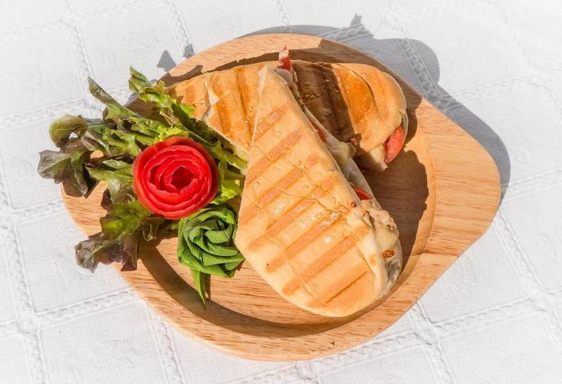 Auberge Hôtelière The Pink Homes 3