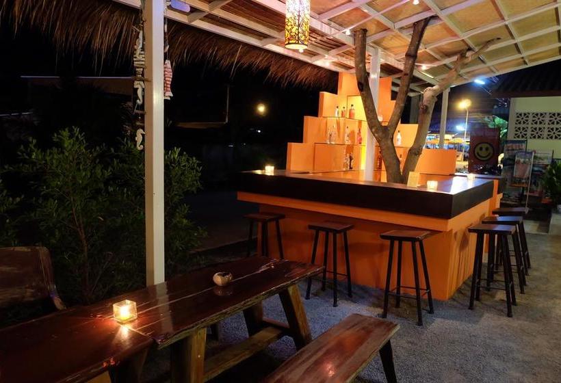 Smile Hostel Koh Phangan 18