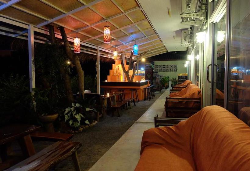 Smile Hostel Koh Phangan 19