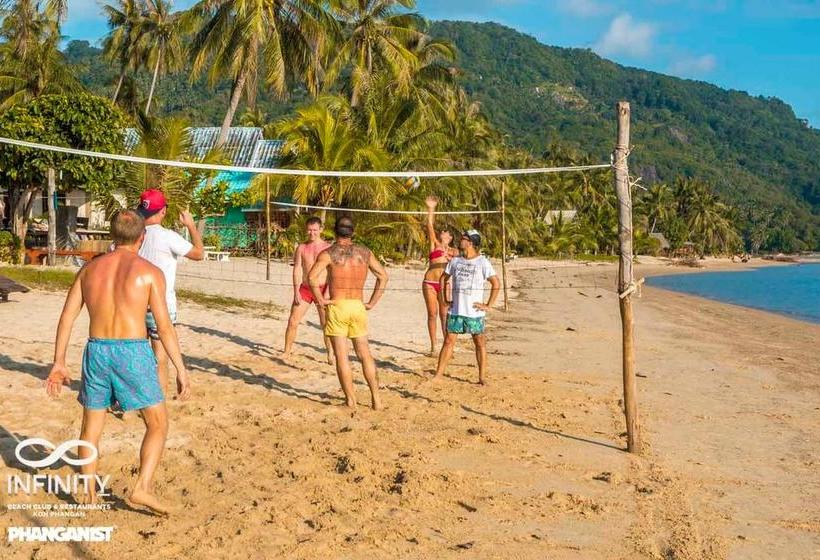 Hostel Infinity Beach Club 14