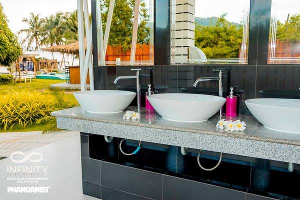 Hostel Infinity Beach Club 16