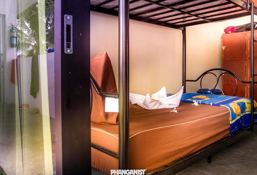 Hostel Infinity Beach Club 18