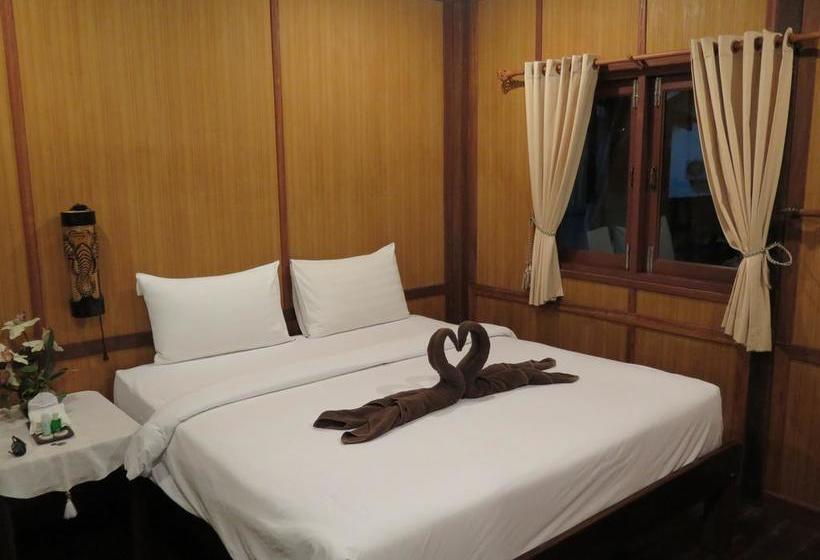 Vview Beach Resort 12