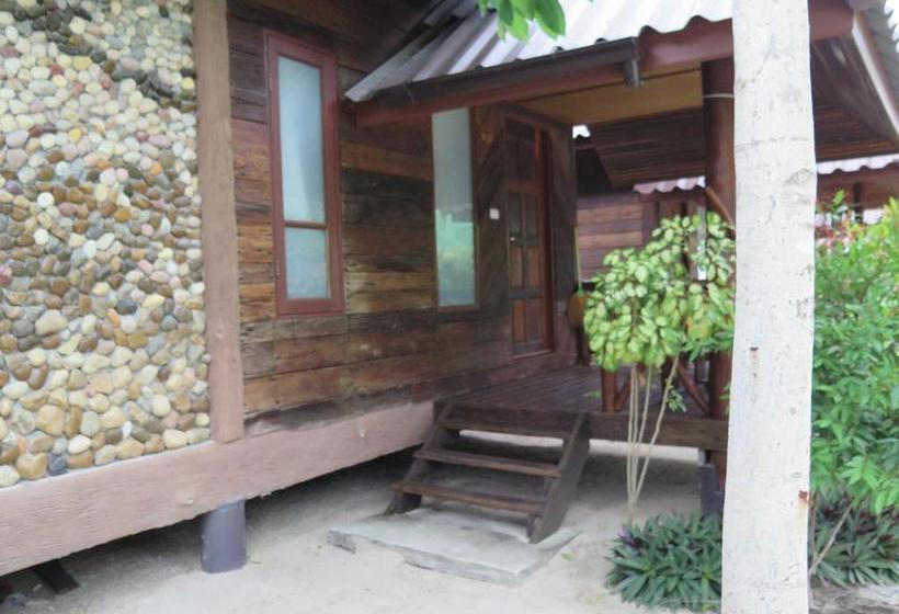 Vview Beach Resort 13