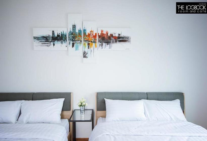 Hotel The Logbook Room And Cafe 14