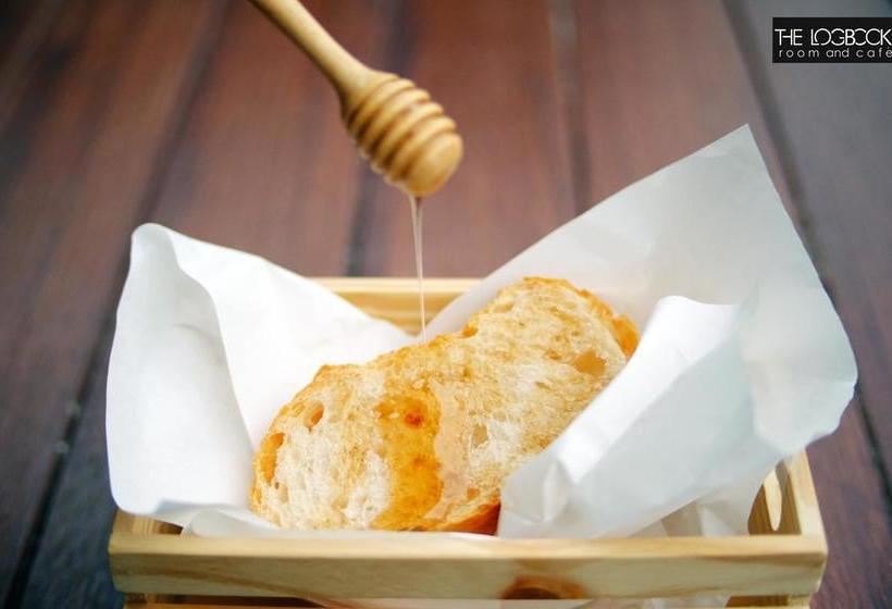 Hotel The Logbook Room And Cafe 6