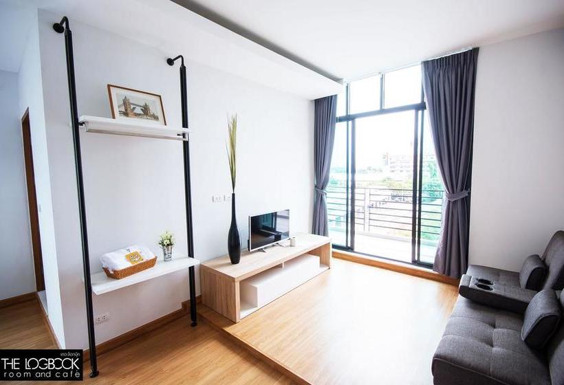 Hotel The Logbook Room And Cafe 7