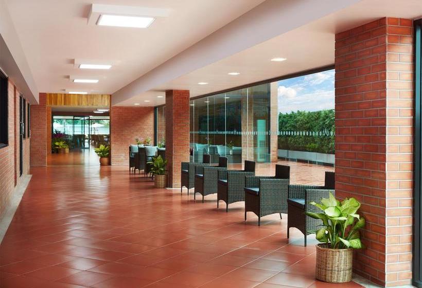 Hotel Wattana Place 2