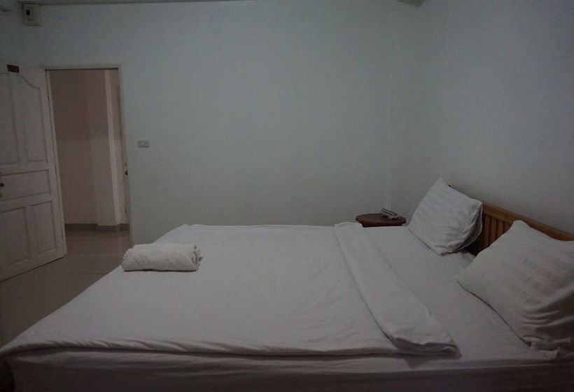 Hotel Teeradol Place 3