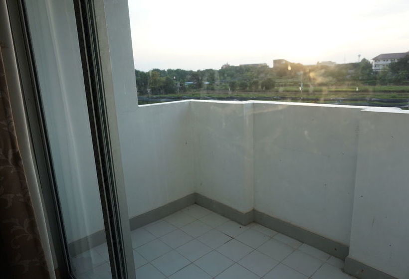 Hotel Teeradol Place 9