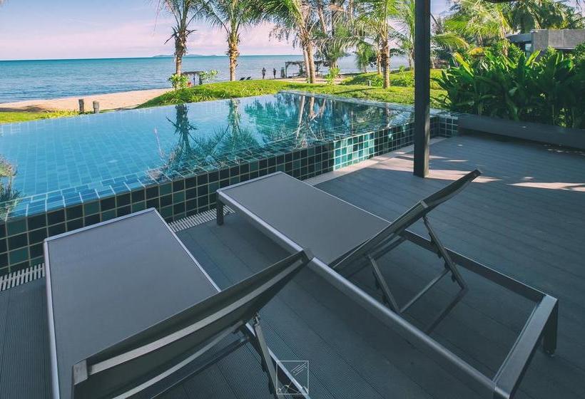 Seanery Beach Resort 14